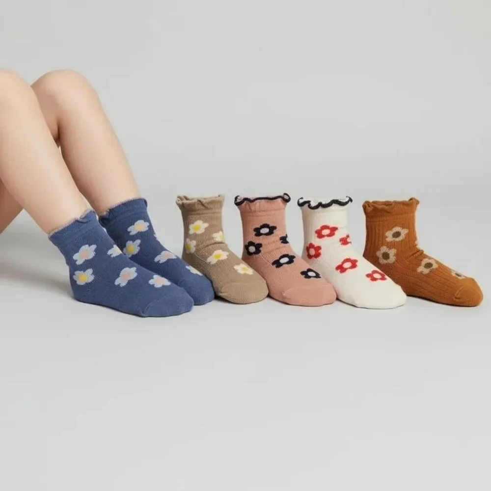 5 Pairs Toddler Girls Multicolor Floral Pattern Ruffled Ankle Socks, New In Pack